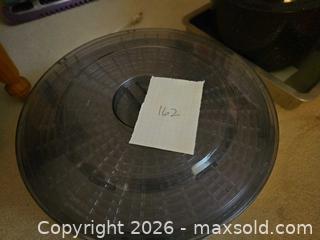 MaxSold Auction: HotTop Food Dehydrator KH-128D Plastic Trays 120V 250W-275W - Kingston (Ontario, Canada) PARTNER MANAGED Moving Online Auction - Fernmoor Drive