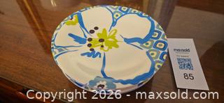 MaxSold Auction: Pier 1 Floral 8 Salad/Dessert Plates & 8 Bowls - Kingston (Ontario, Canada) PARTNER MANAGED Moving Online Auction - Fernmoor Drive