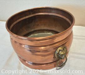 MaxSold Auction: MCM Copper and Brass Planter Pot with Nicely Aged Patina - San Jose (California, USA) SELLER MANAGED Downsizing Online Auction - Elm Street (CONDO)