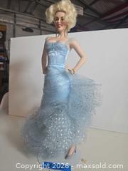 MaxSold Auction: Franklin Heirloom 19in Porcelain Marilyn Monroe Fashion Doll - Lakeland (Florida, USA) PARTNER MANAGED Downsizing Online Auction - Shore Acres Drive