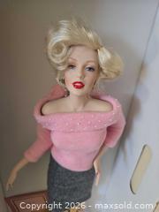 MaxSold Auction: Franklin Heirloom Marilyn Monroe Sweater Girl 18in Doll - Lakeland (Florida, USA) PARTNER MANAGED Downsizing Online Auction - Shore Acres Drive
