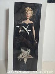 MaxSold Auction: Franklin Mint Marilyn Monroe 16" Collectible Portrait Doll - Lakeland (Florida, USA) PARTNER MANAGED Downsizing Online Auction - Shore Acres Drive