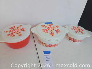 MaxSold Auction: Pyrex Pennsylvania Dutch "Friendship" Pattern, 6pc Complete Set - Lakeland (Florida, USA) PARTNER MANAGED Downsizing Online Auction - Shore Acres Dr.