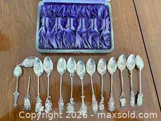 MaxSold Auction: Sterling Spoons B - Toronto (Ontario, Canada) Moving Online Auction - Snowshoe Millway