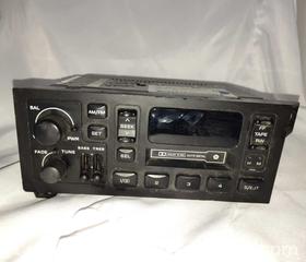 MaxSold Auction: 2000 Dodge Van Cassette Radio Part No. P56038933AB - Walworth (New York, USA) SELLER MANAGED Downsizing Online Auction -  High Street