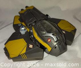 MaxSold Auction: 2005 Star Wars Anakin's Jedi Starfighter - Walworth (New York, USA) SELLER MANAGED Downsizing Online Auction -  High Street