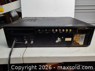 MaxSold Auction: Sanyo Beta HI-FI Video cassette recorder (Tested works) - Walworth (New York, USA) SELLER MANAGED Downsizing Online Auction -  High Street