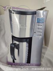 MaxSold Auction: Starbucks Barista Aroma Solo Home Brewer Coffee Machine  - Walworth (New York, USA) SELLER MANAGED Downsizing Online Auction -  High Street
