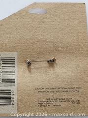 MaxSold Auction: Vintage Hallmark Autumn Apple copper Brooch Lapel Pin Teachers Gift - Walworth (New York, USA) SELLER MANAGED Downsizing Online Auction -  High Street