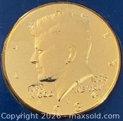 MaxSold Auction: 1985 US Gold Plated Kennedy Half Dollar  - Newmarket (Ontario, Canada) PARTNER MANAGED Reseller Online Auction - Walter Avenue