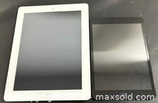 MaxSold Auction: 5 Assort Pieces Apple Lot (as is)  - Newmarket (Ontario, Canada) PARTNER MANAGED Reseller Online Auction - Walter Avenue