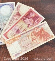 MaxSold Auction: 7 Assort Large Amount World Paper Banknote  - Newmarket (Ontario, Canada) PARTNER MANAGED Reseller Online Auction - Walter Avenue