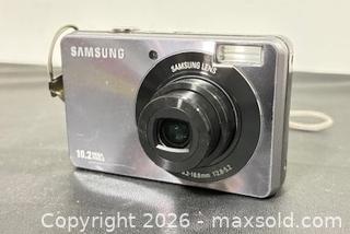 MaxSold Auction: Samsung PL50 digital camera 10.2 Silver with Charger  - Newmarket (Ontario, Canada) PARTNER MANAGED Reseller Online Auction - Walter Avenue
