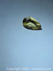 MaxSold Auction: Beautiful Golden yellow Helidor  - Toronto (Ontario, Canada) PARTNER MANAGED Reseller Online Auction - Gerrard Street West