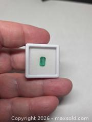 MaxSold Auction: Outstanding natural Emerald  - Toronto (Ontario, Canada) PARTNER MANAGED Reseller Online Auction - Gerrard Street West