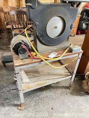 MaxSold Auction: Band Saw C  - Kingston (Ontario, Canada) Moving Online Auction - Sheridan Street