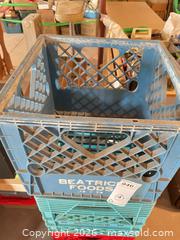 MaxSold Auction: Milk Crates A - Kingston (Ontario, Canada) Moving Online Auction - Sheridan Street