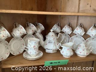 MaxSold Auction: Paragon China B - Kingston (Ontario, Canada) Moving Online Auction - Sheridan Street