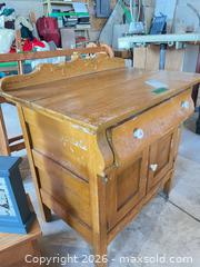 MaxSold Auction: Wash Stand C  - Kingston (Ontario, Canada) Moving Online Auction - Sheridan Street