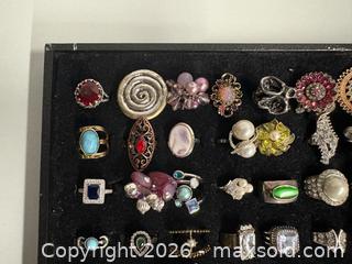 MaxSold Auction: (60+) Assorted Costume Rings - Toronto (Ontario, Canada) SELLER MANAGED Reseller Online Auction - Chesswood Drive