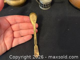 MaxSold Auction: Assortment of Brass and Copper Items - Meaford (Ontario, Canada) PARTNER MANAGED Estate Sale Online Auction - Graham Street