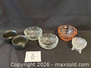 MaxSold Auction: Assortment of Small Bowls - Meaford (Ontario, Canada) PARTNER MANAGED Estate Sale Online Auction - Graham Street