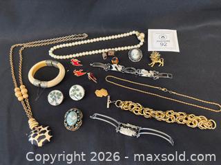 MaxSold Auction: Collection of Costume Jewelry  - Meaford (Ontario, Canada) PARTNER MANAGED Estate Sale Online Auction - Graham Street