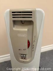 MaxSold Auction: DeLONGHI ROLLING HEATER 2507 Series - Meaford (Ontario, Canada) PARTNER MANAGED Estate Sale Online Auction - Graham Street