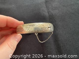MaxSold Auction: STERLING SILVER Bangle - Meaford (Ontario, Canada) PARTNER MANAGED Estate Sale Online Auction - Graham Street