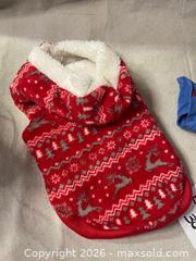 MaxSold Auction: Lot of 6 Size S-M Dog Sweaters/SHirts - East Fallowfield Township (Pennsylvania, USA) SELLER MANAGED Downsizing Online Auction - Mink Hollow Road
