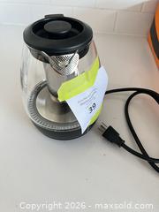MaxSold Auction: Electric kettle - Ottawa (Ontario, Canada) PARTNER MANAGED Downsizing Online Auction - Gladwin Crescent