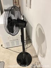 MaxSold Auction: Honeywell Floor Fan - Ottawa (Ontario, Canada) PARTNER MANAGED Downsizing Online Auction - Gladwin Crescent