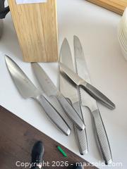 MaxSold Auction: Ikea cutting utensil set - Ottawa (Ontario, Canada) PARTNER MANAGED Downsizing Online Auction - Gladwin Crescent