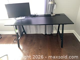 MaxSold Auction: IKEA UTESPELARE gaming desk (#2) - Ottawa (Ontario, Canada) PARTNER MANAGED Downsizing Online Auction - Gladwin Crescent
