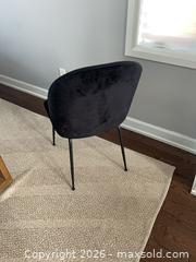 MaxSold Auction: JUDITH contemporary velvet dining chair Structube (6) - Ottawa (Ontario, Canada) PARTNER MANAGED Downsizing Online Auction - Gladwin Crescent