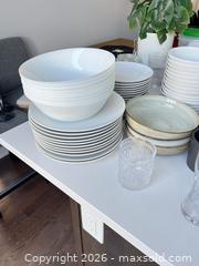 MaxSold Auction: Misc Dishes and glasses - Ottawa (Ontario, Canada) PARTNER MANAGED Downsizing Online Auction - Gladwin Crescent