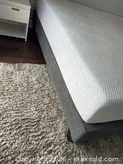 MaxSold Auction: NEW King size bed - Ottawa (Ontario, Canada) PARTNER MANAGED Downsizing Online Auction - Gladwin Crescent