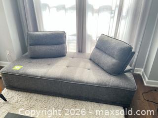 MaxSold Auction: Sofa Structube Chameleon Modern Sofa - Ottawa (Ontario, Canada) PARTNER MANAGED Downsizing Online Auction - Gladwin Crescent