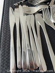 MaxSold Auction: stainless steel cutlery set  - Ottawa (Ontario, Canada) PARTNER MANAGED Downsizing Online Auction - Gladwin Crescent