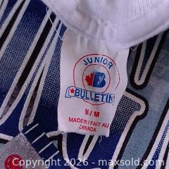 MaxSold Auction: Vintage 1999 Toronto Maple Leafs vs Montreal Canadiens Opening Night Tee – Medium – White - Toronto (Ontario, Canada) SELLER MANAGED Reseller Online Auction - Esandar Drive (STORAGE)