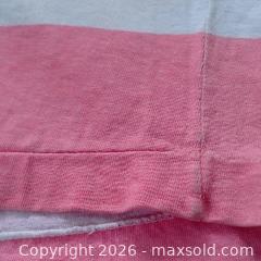 MaxSold Auction: Vintage 80s/90s Snoopy “Use The Crosswalk To Be Safe” T-Shirt – Single Stitch – USA – Medium - Toronto (Ontario, Canada) SELLER MANAGED Reseller Online Auction - Esandar Drive (STORAGE)