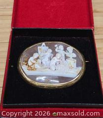 MaxSold Auction: Antique Cameo Shell Brooch/ Pendant Gold Victorian Artist Sculptures Neoclassical - Hatboro (Pennsylvania, USA) PARTNER MANAGED Estate Sale Online Auction -  Jacksonville Road