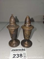 MaxSold Auction: Sterling silver weighted salt and pepper shakers - Hatboro (Pennsylvania, USA) PARTNER MANAGED Estate Sale Online Auction -  Jacksonville Road