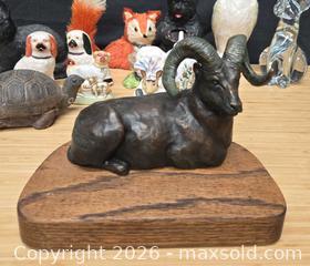 MaxSold Auction: Vintage Animal Belleek Owl, Wally Dogs, Ram Bronze, Pugs, Fox, Beswick Mouse and More - Hatboro (Pennsylvania, USA) PARTNER MANAGED Estate Sale Online Auction -  Jacksonville Road