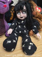 MaxSold Auction: Webkinz, Jellycat, OOAK Dolls and More - Hatboro (Pennsylvania, USA) PARTNER MANAGED Estate Sale Online Auction -  Jacksonville Road