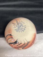 MaxSold Auction: Nemadji Pottery Vase – Marbled Swirl Design – 3.5" American art pottery - Campbell (California, USA) SELLER MANAGED Downsizing Online Auction - Dell Avenue