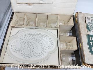 MaxSold Auction: Homestead and Dewdrop Snack Sets - Bremerton (Washington, USA) SELLER MANAGED Estate Sale Online Auction - Burwell