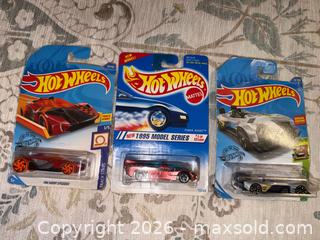 MaxSold Auction: MATTEL HOT WHEELS CARS  - Warwick Township (Pennsylvania, USA) SELLER MANAGED Estate Sale Online Auction - Crocker Lane