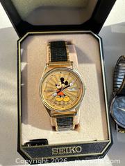 MaxSold Auction: Seiko Quartz Watches Lot of 3 - San Jose (California, USA) SELLER MANAGED Downsizing Online Auction - East Humboldt Street