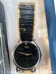 MaxSold Auction: Seiko Quartz Watches Lot of 3 - San Jose (California, USA) SELLER MANAGED Downsizing Online Auction - East Humboldt Street